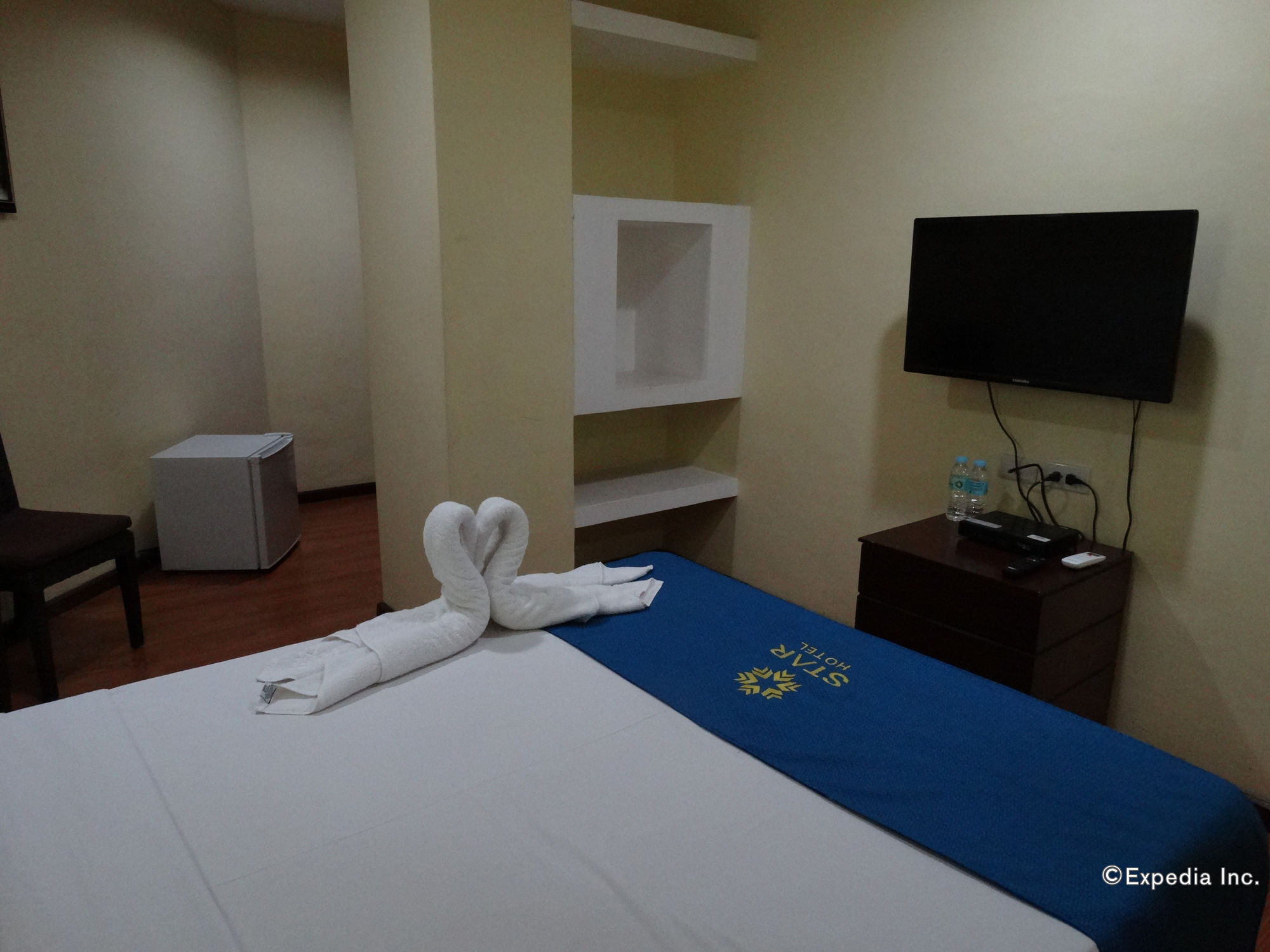 Star Hotel Davao City Eksteriør billede