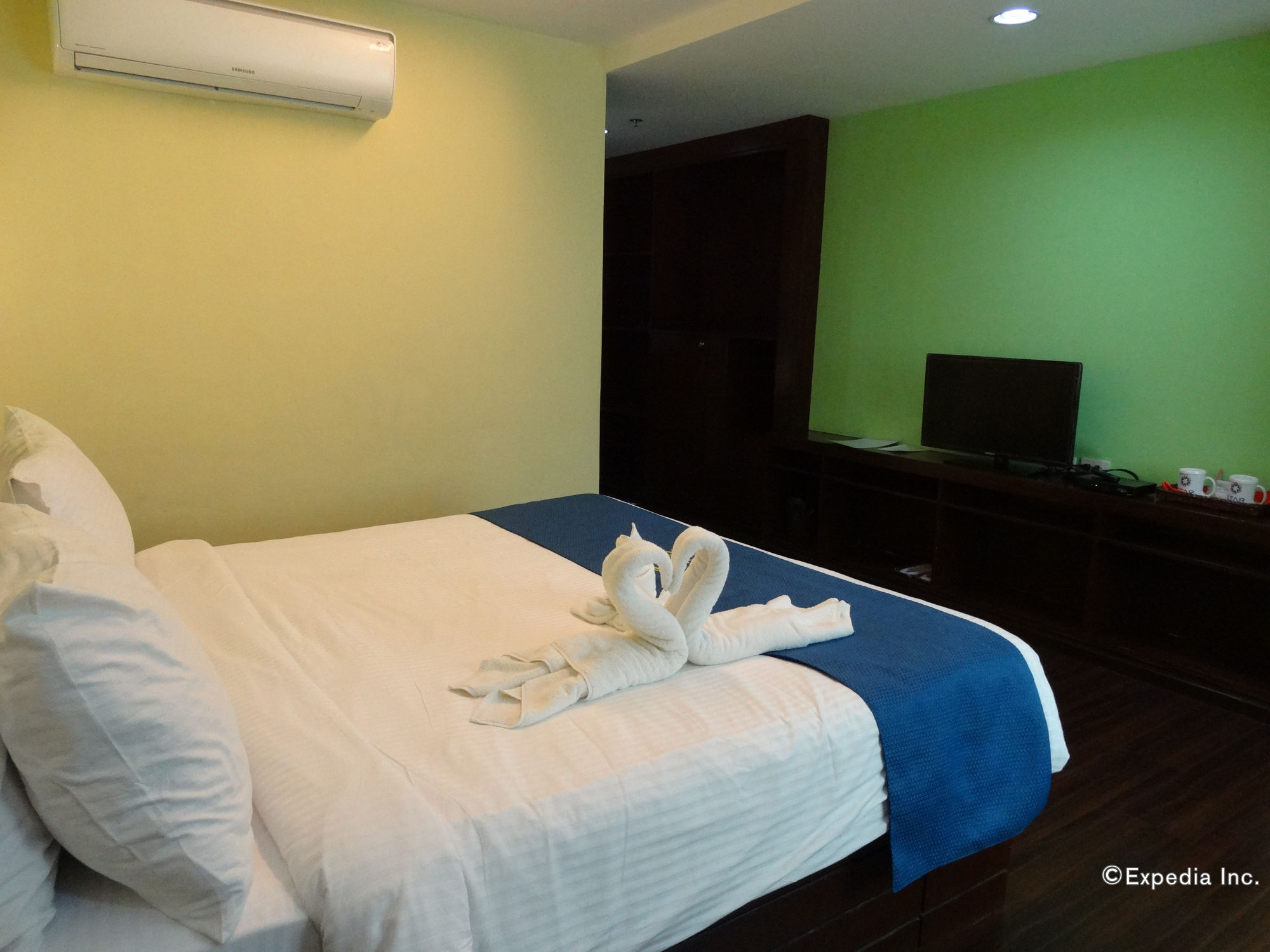 Star Hotel Davao City Eksteriør billede